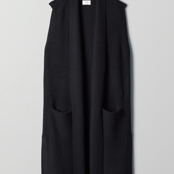 Aritzia Sweaters - Aritzia sleeveless cardigan
